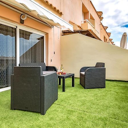 Yellow 3 Bedroom Large Apartment For 10 Guests Costa Adeje  Kültér fotó