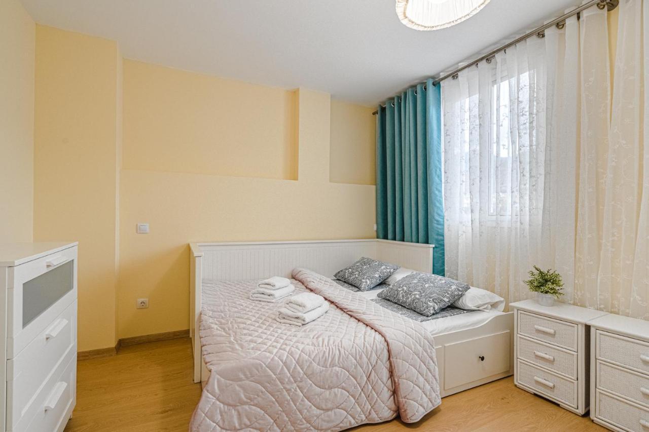 Yellow 3 Bedroom Large Apartment For 10 Guests Costa Adeje  Kültér fotó
